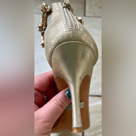Badgley Mischka jewelled ankle strap heels. Size 5.5 but would fit a size 6 too - Picture 9 of 13